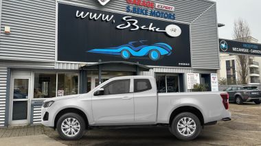 ISUZU D-MAX SPACE N60-BB+ 4X4 A/T