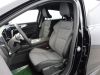 RAFALE 1.2 E-TECH FULL HYBRID 200CH TECHNO detail