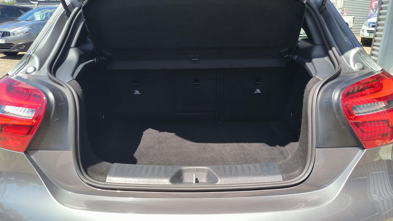 Mandataire MERCEDES CLASSE A 200 d 7G-DCT Sport Edition TOIT OUVRANT