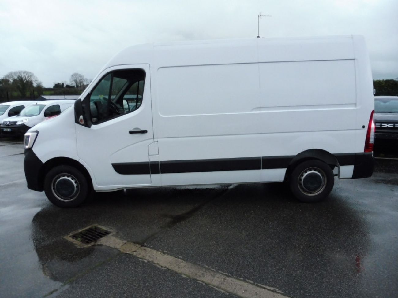 Mandataire RENAULT MASTER III FG F3300 L2H2 2.3 BLUE DCI 135CH GRAND CONFORT EURO6