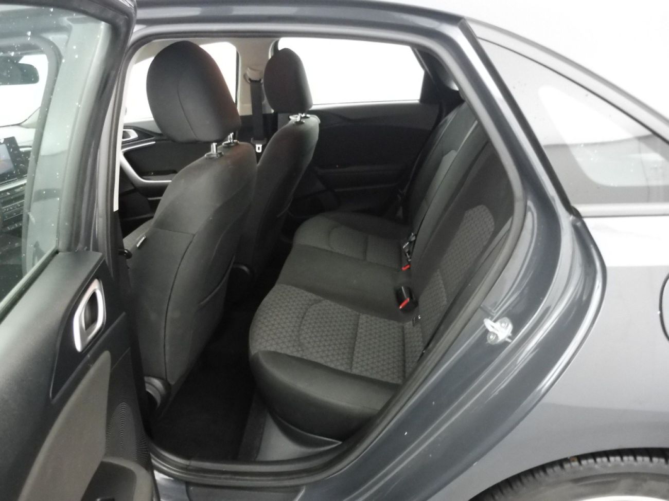 Mandataire Kia Ceed 1.0 T-GDI 100edition 7