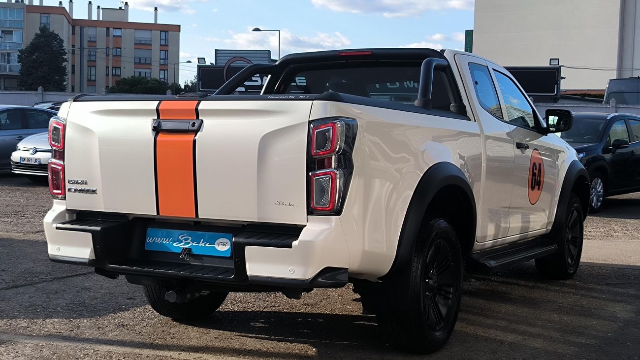 Mandataire ISUZU D-MAX N60 SPACE CAB 1.9 164 CH 4X4 BVA FF