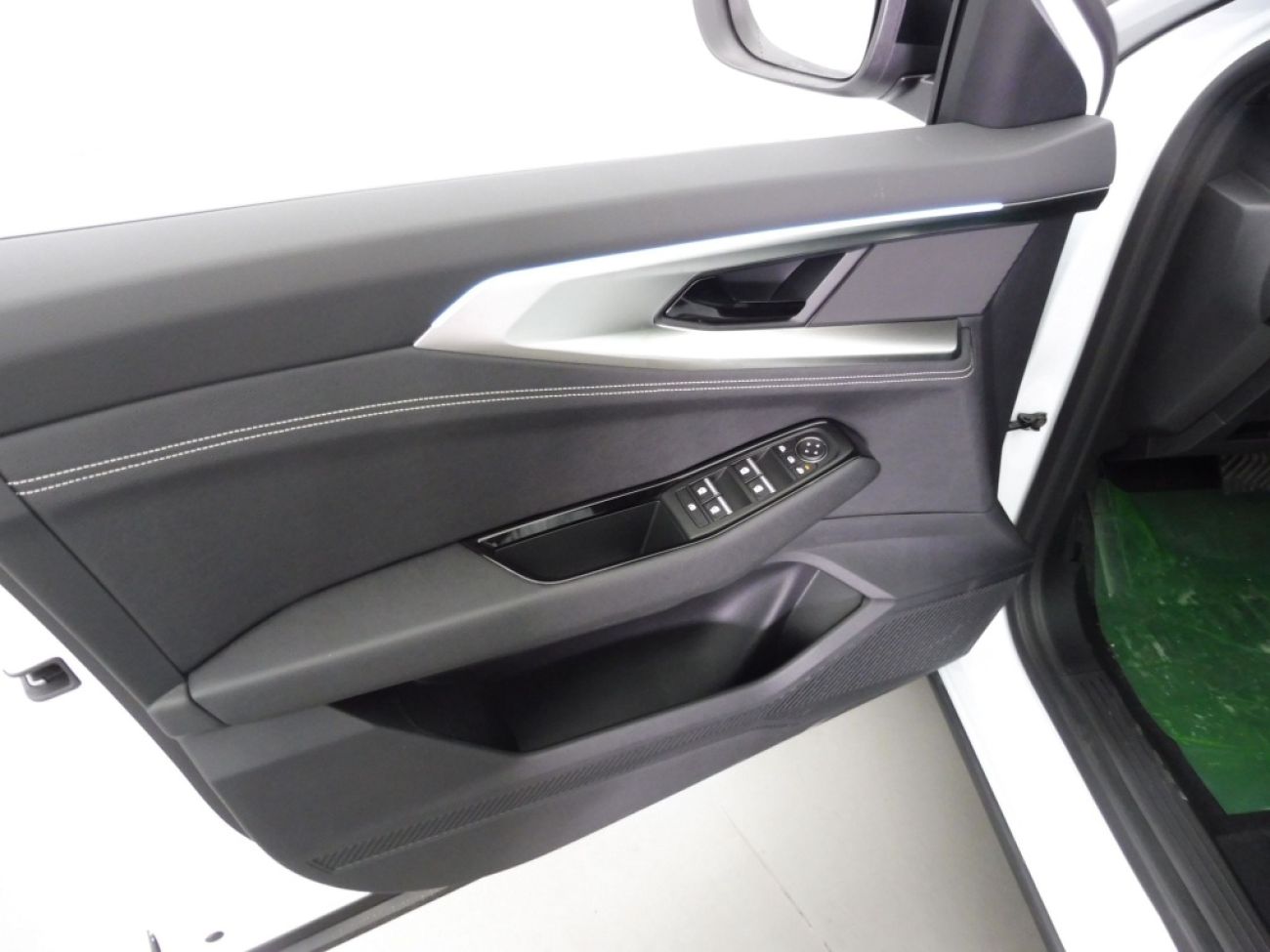 Mandataire RENAULT Austral 1.2 E-TECH FULL HYBRID 200CH TECHNO - 24