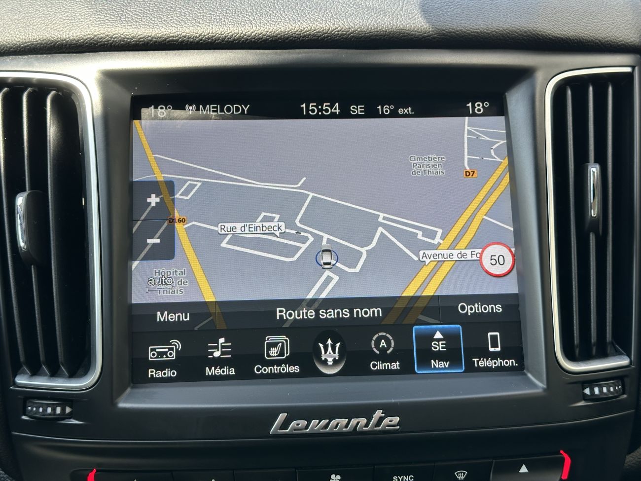 Mandataire MASERATI LEVANTE Diesel 3.0 V6 Turbo 275