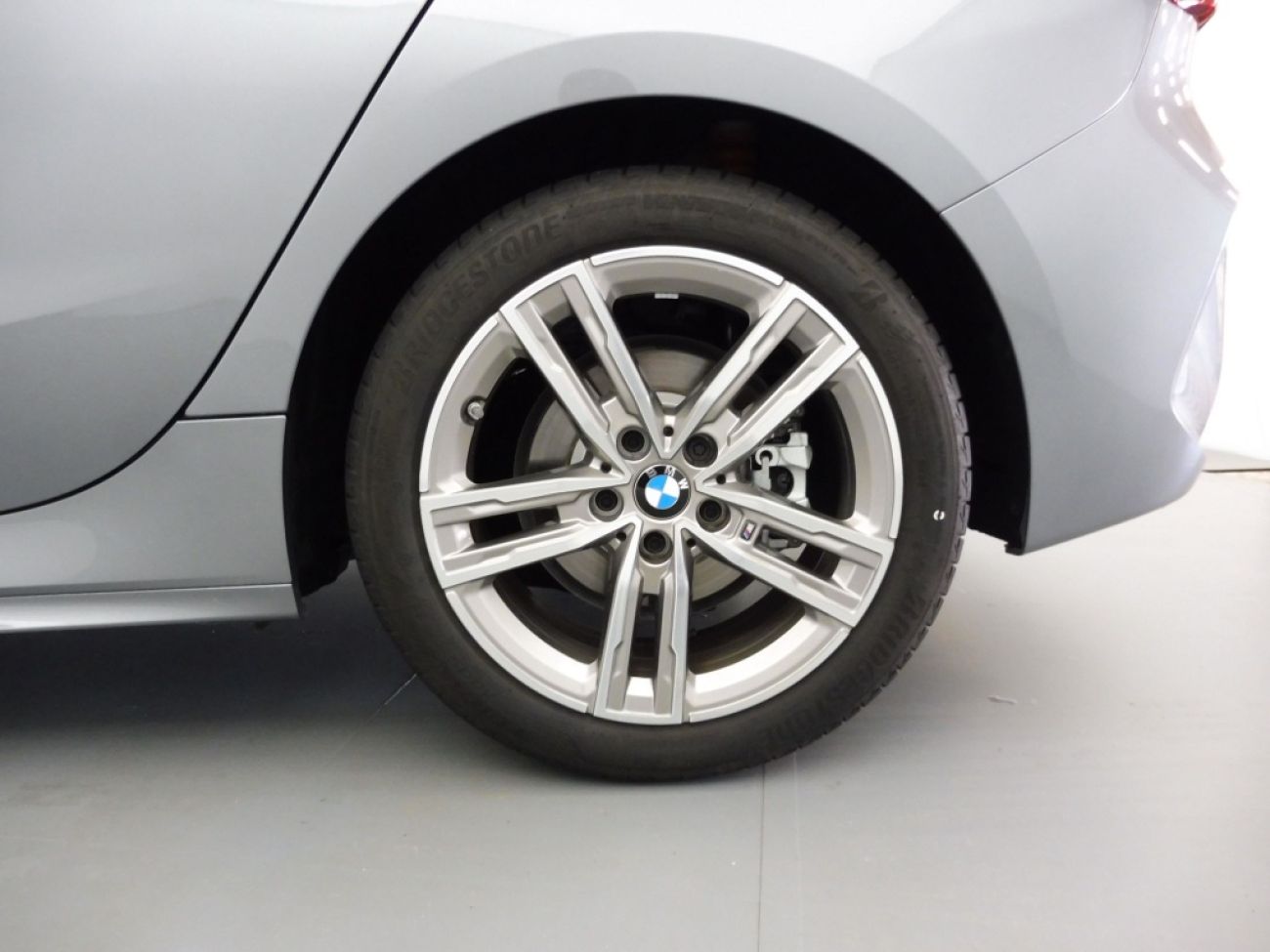 Mandataire BMW SERIE 1 118I STEPTRONIC 136 M-SPORT