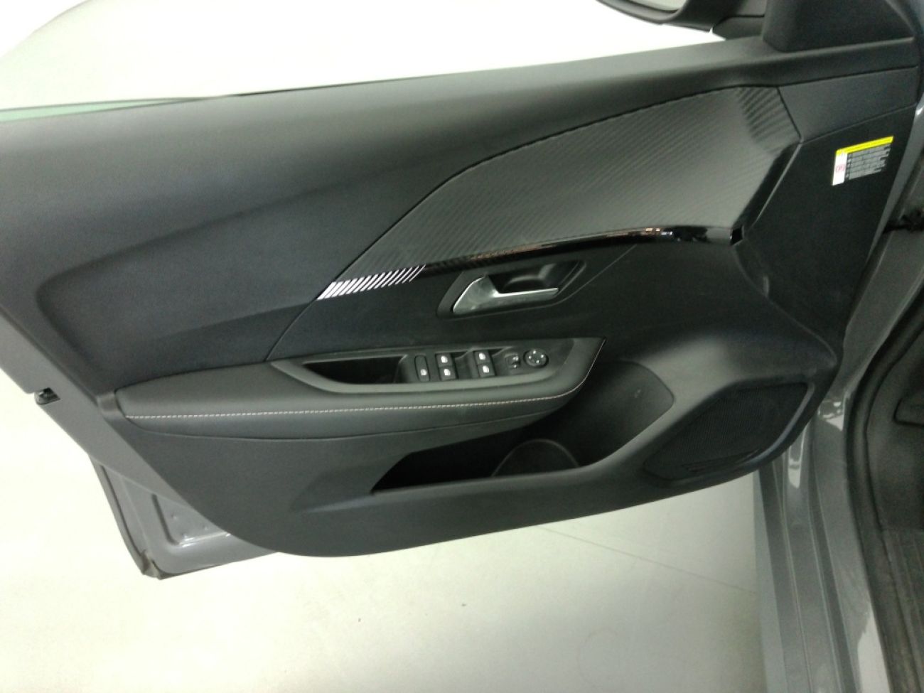 Mandataire PEUGEOT 208 1.2 100CH S&S ALLURE