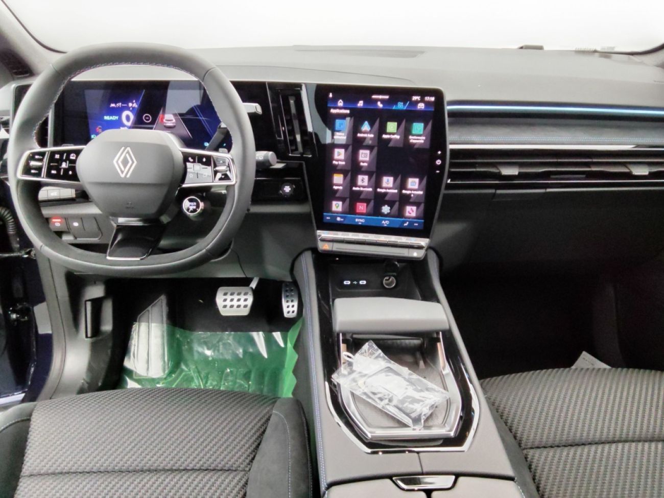 Mandataire RENAULT Espace 1.2 E-TECH FULL HYBRID 200CH ESPRIT ALPINE 7 PLACES - 25