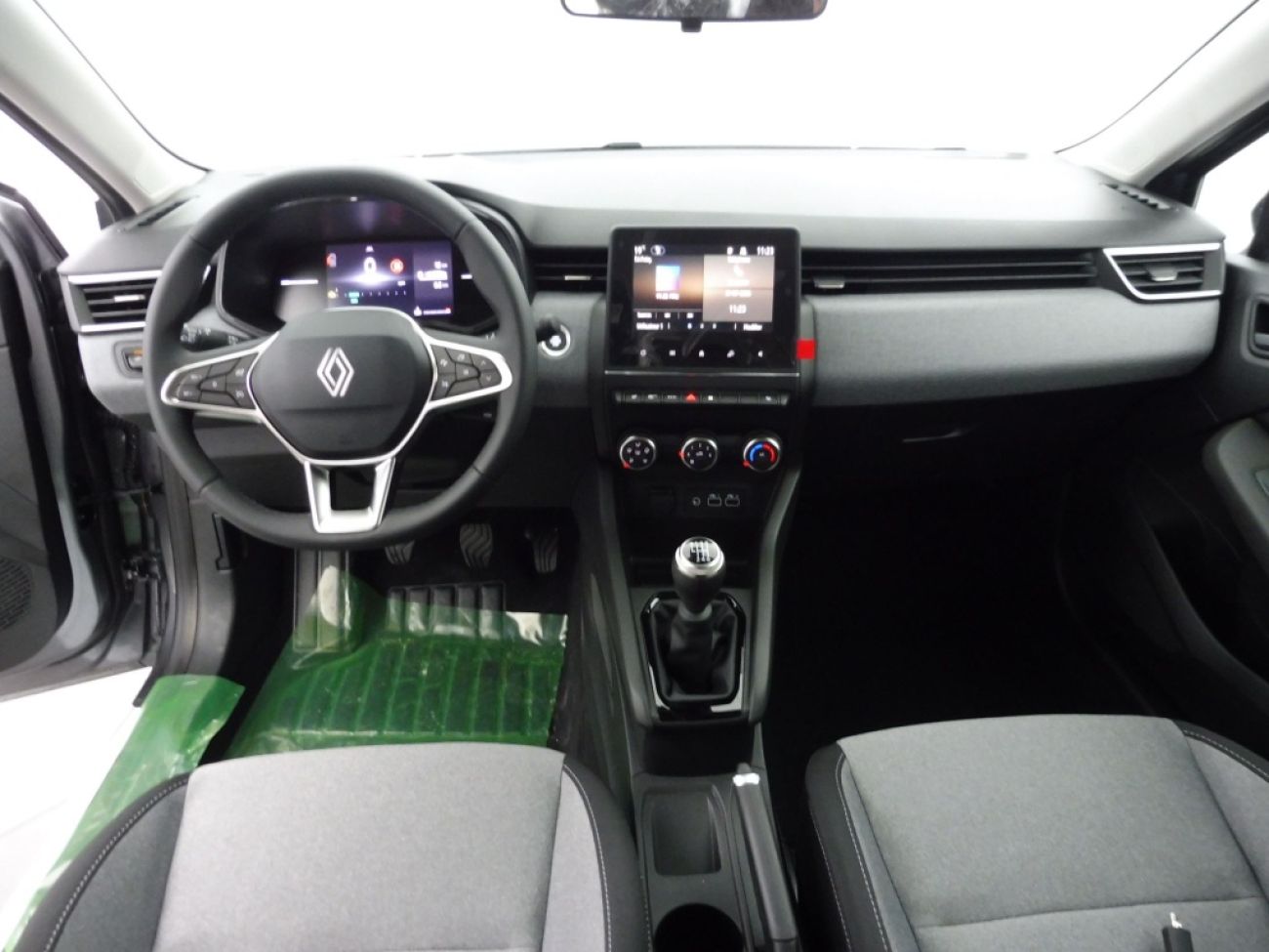 Mandataire RENAULT Clio 1.0 TCE 90CH EVOLUTION - 24