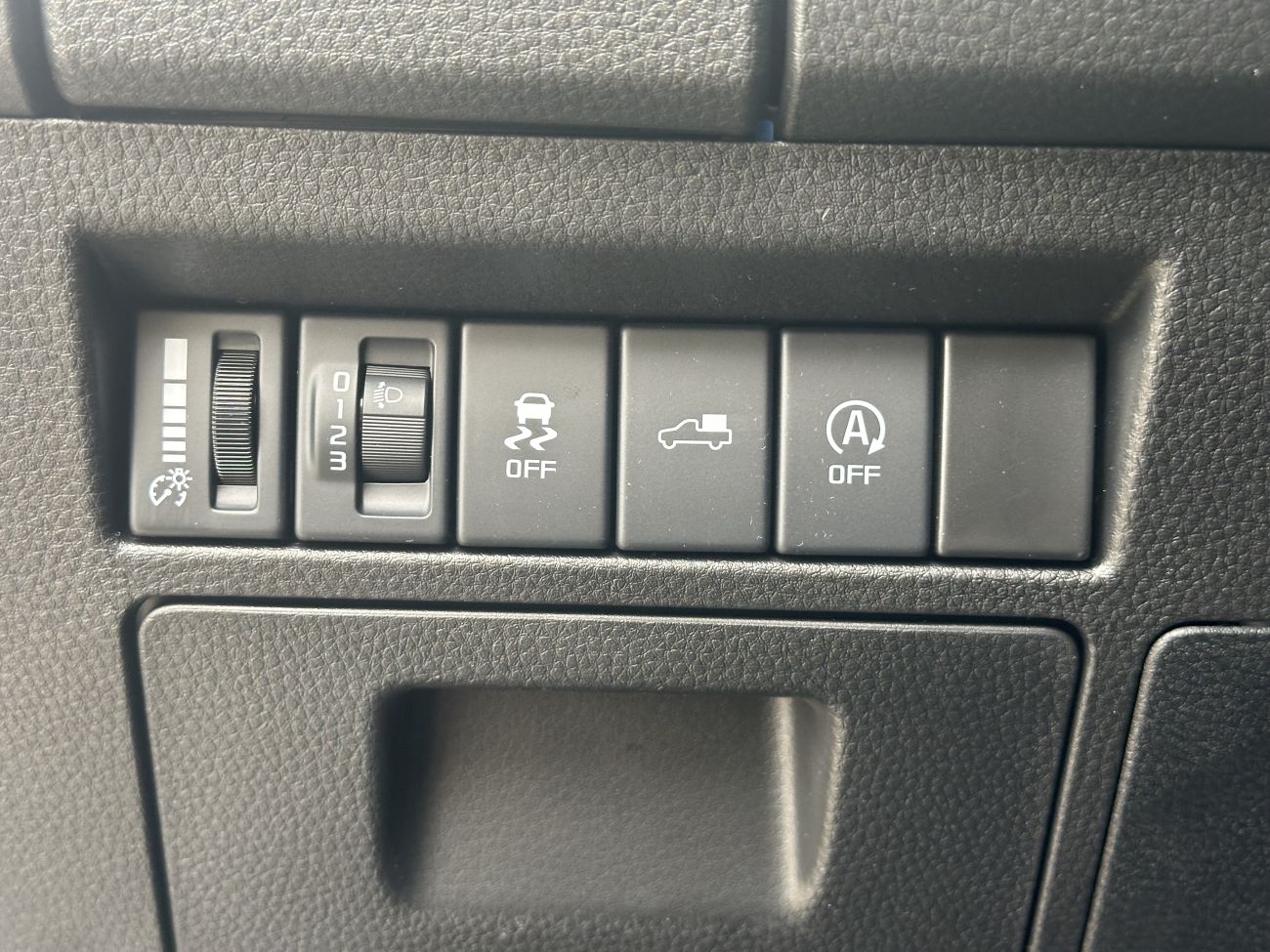 Mandataire ISUZU D-MAX N60 SPACE CAB 1.9 164 CH 4X4 B