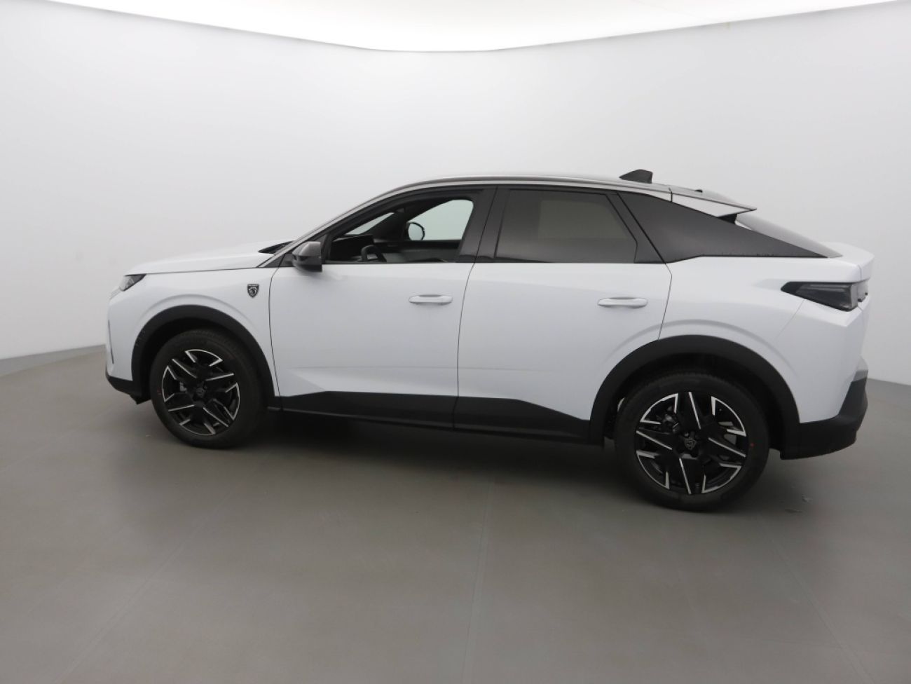 Mandataire PEUGEOT 3008 1.2 HYBRID 145CH GT E-DCS6