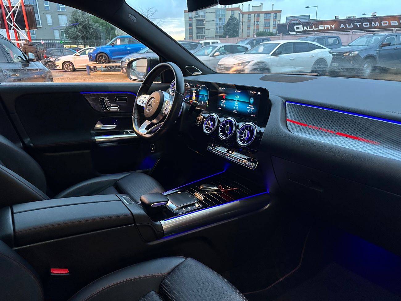 Mandataire MERCEDES-BENZ GLA 200 d 8G-DCT AMG Line edition 1 toit pano