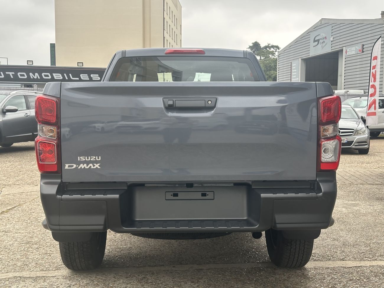 Mandataire ISUZU D-MAX N60 SPACE CAB 1.9 164 CH 4X4 B