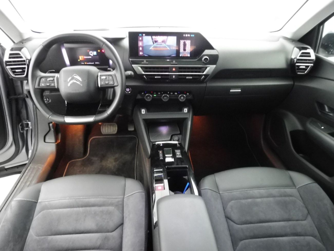 Mandataire Citroën C4 X BLUEHDI 130CH S&S SHINE PACK EAT8