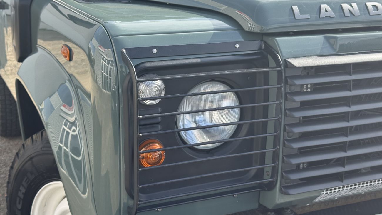 Mandataire LAND ROVER DEFENDER 90 II STATION WAGON Station Wagon E
