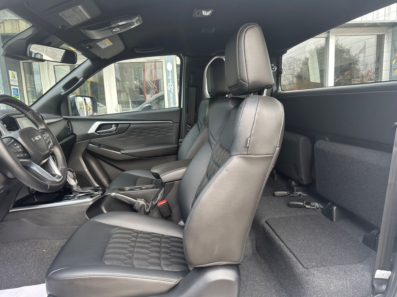 Mandataire ISUZU D-MAX N60 SPACE CAB 1.9 164 CH 4X4 BVA F+ 2P