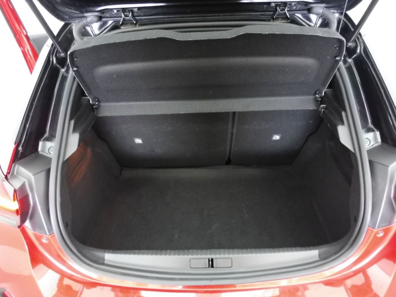 Mandataire Opel Corsa 1.2T 100 ATgs