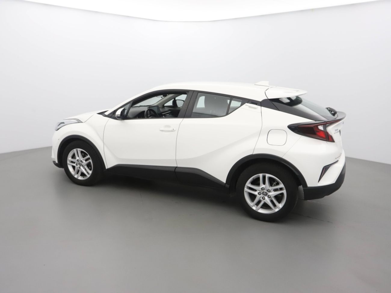 Mandataire TOYOTA C-HR 1.8 E-CVT 125Hcomfort