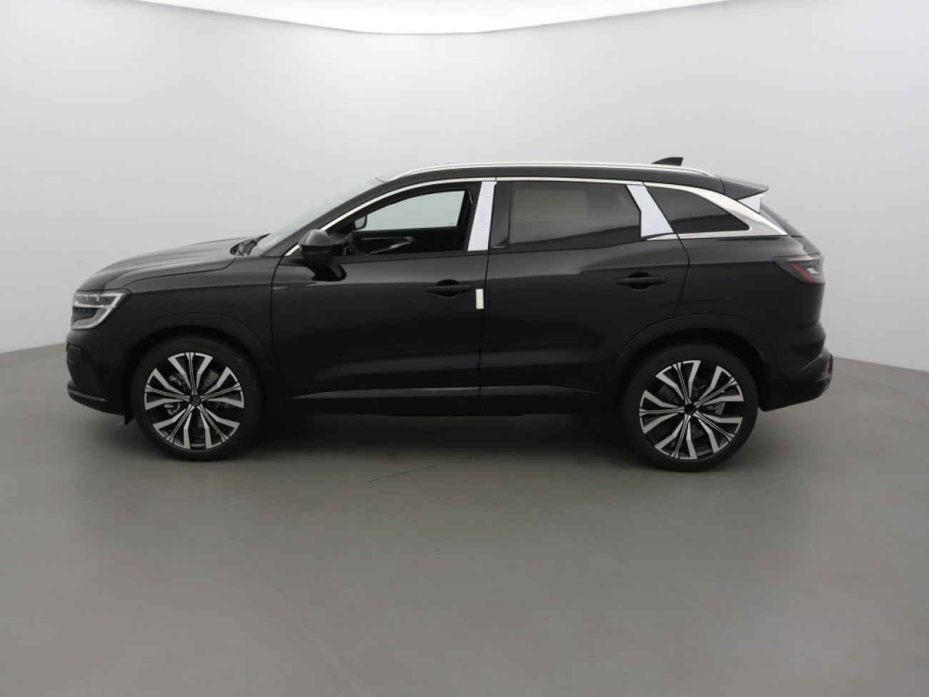 Mandataire RENAULT AUSTRAL 1.2 E-TECH FULL HYBRID 200CH ICONIC- 24