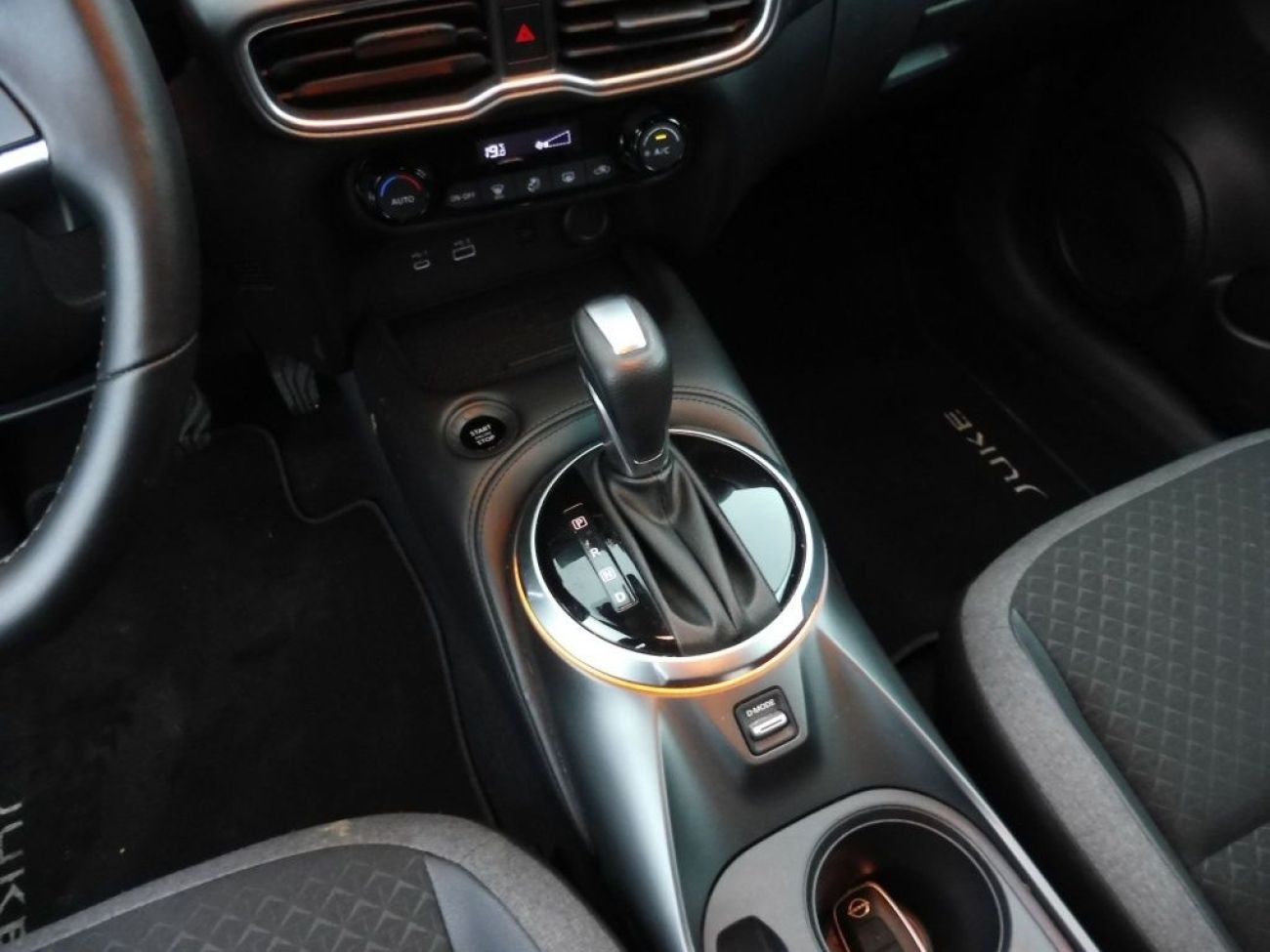 Mandataire NISSAN Juke 1.0 DIG-T 114CH N-CONNECTA