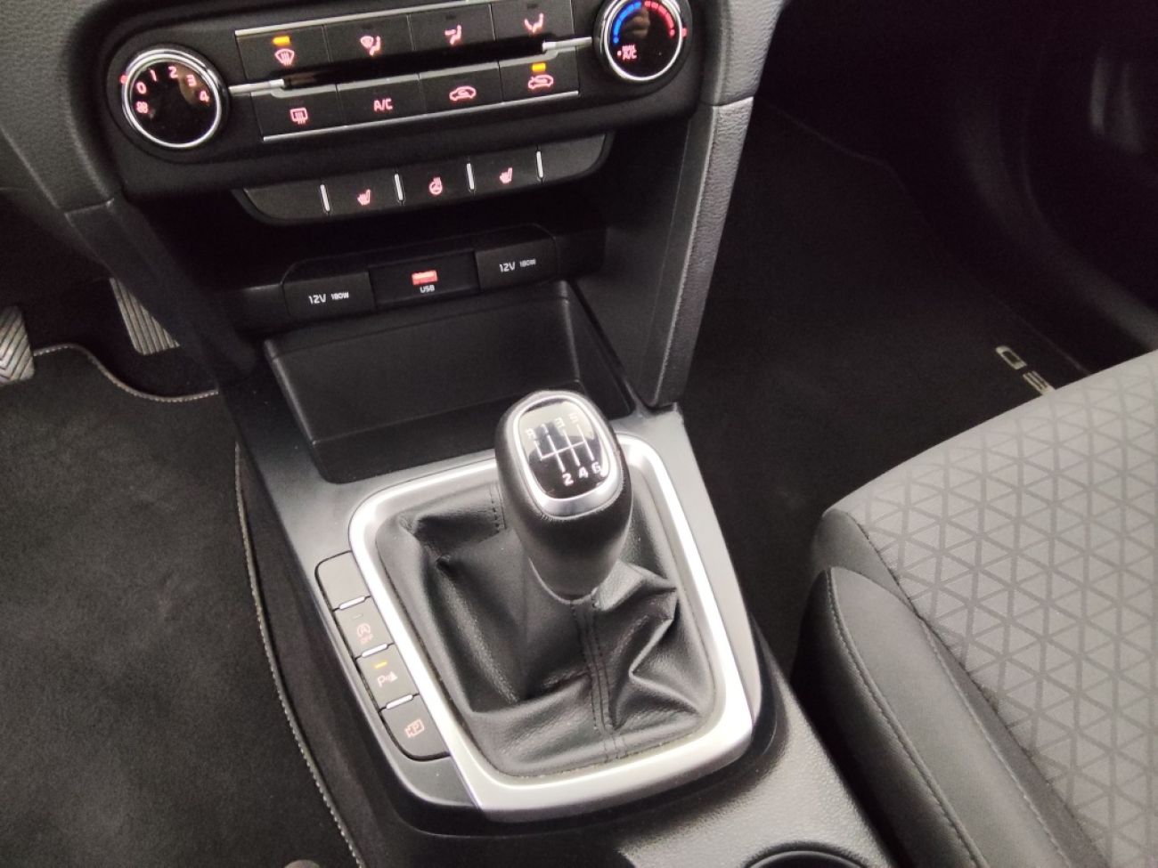 Mandataire Kia Ceed 1.0 T-GDI 100CH EDITION