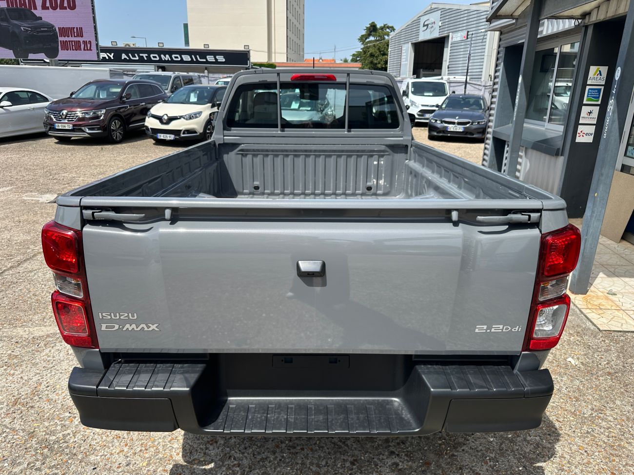 Mandataire ISUZU D-MAX NOUVEAU SINGLE 2.2L B-STRONG