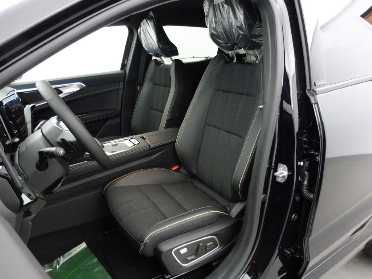 Mandataire RENAULT AUSTRAL 1.2 E-TECH FULL HYBRID 200CH ICONIC- 24