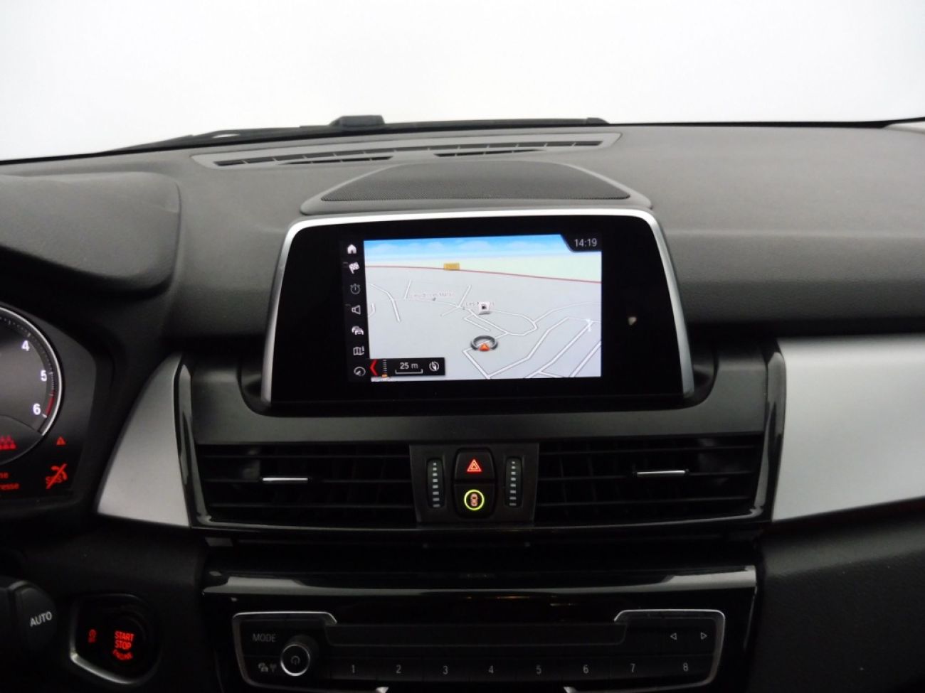 Mandataire BMW Serie 2 Gran Tourer 220D 190 STEPTRONICbusiness