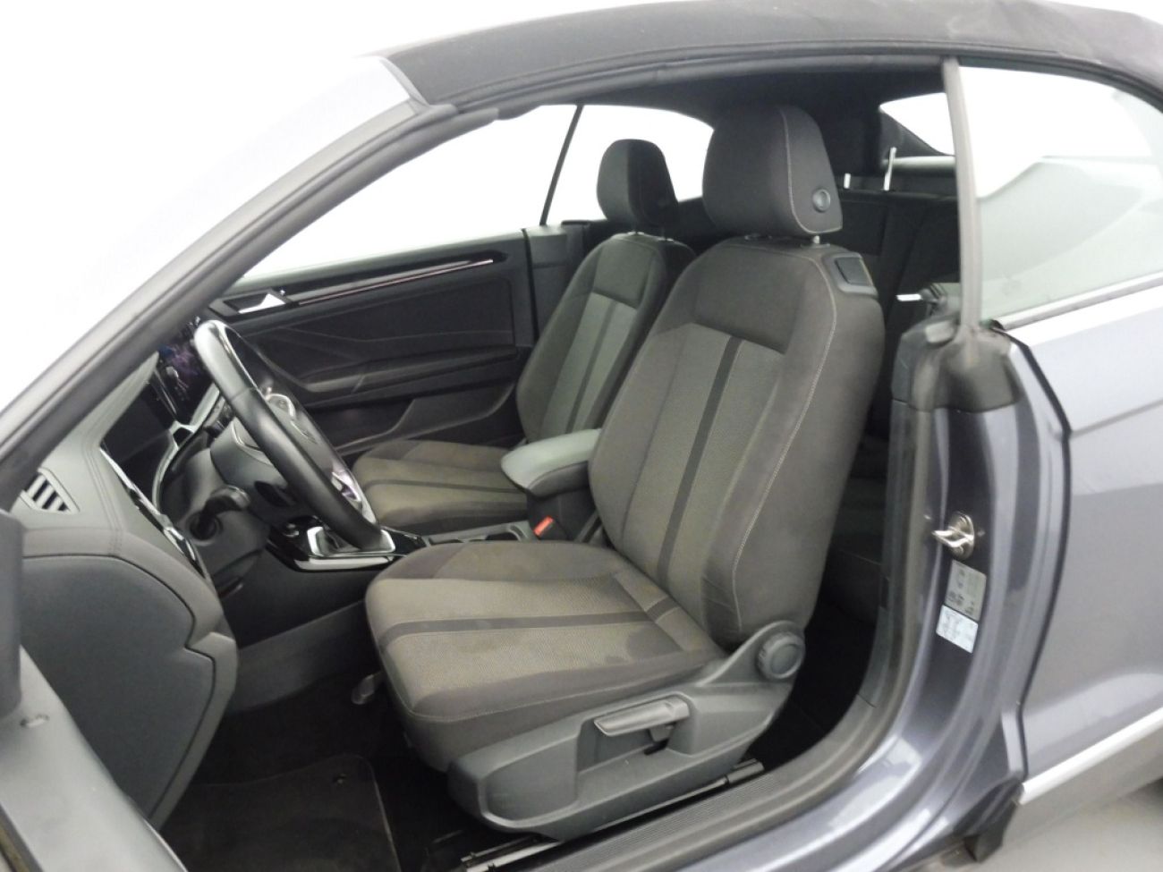 Mandataire VOLKSWAGEN T-Roc Cabriolet 1.5 TSI 150 DSGstyle