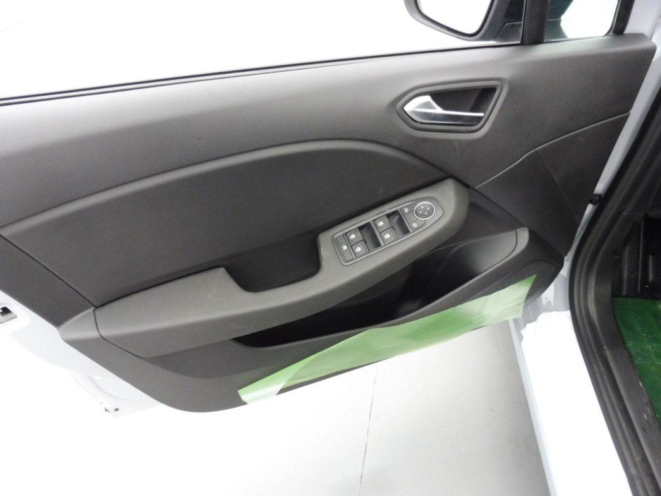 Mandataire RENAULT Clio 1.0 TCE 90CH GENERATION - 25