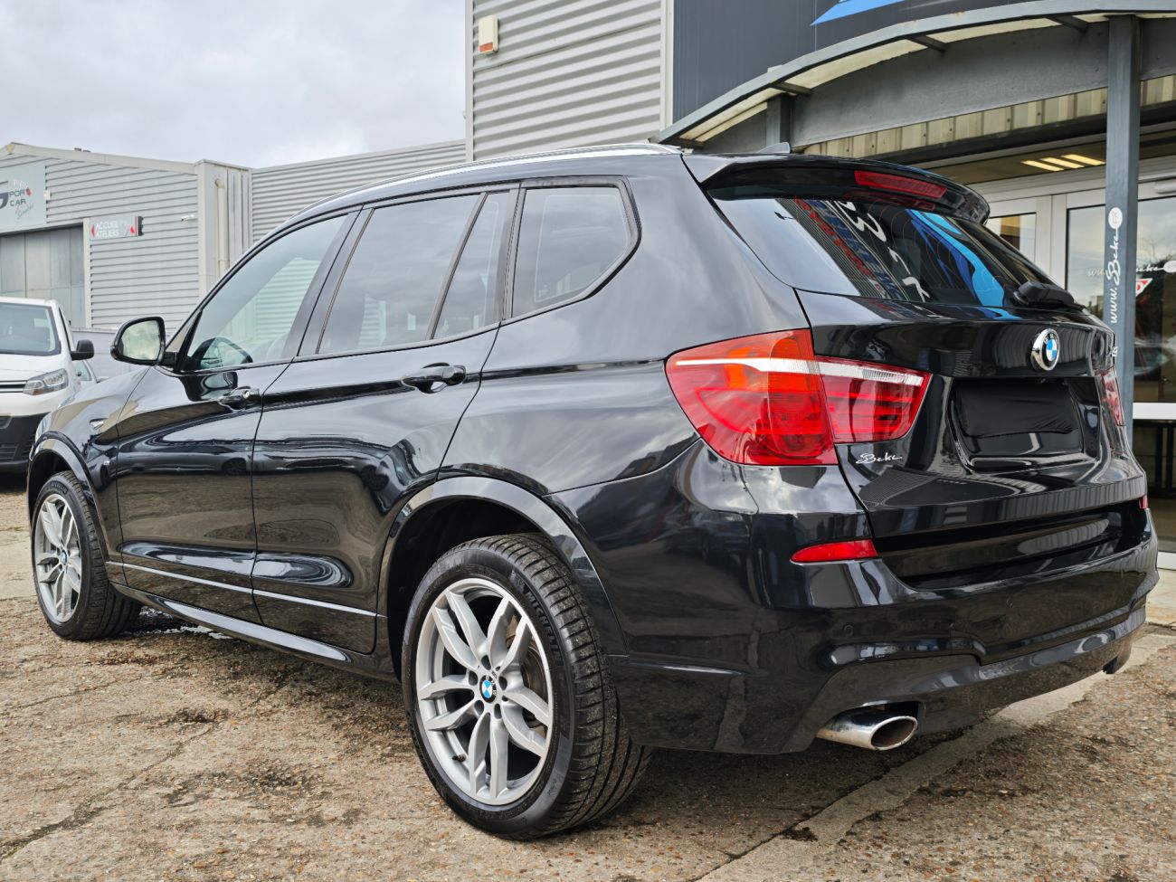 Mandataire BMW X3 F25 LCI xDrive20d 190ch M Sport A