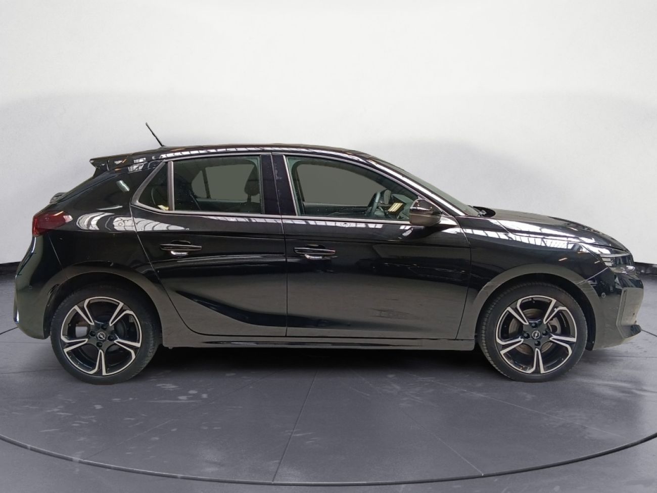 Mandataire Opel Corsa 1.2T 100gs