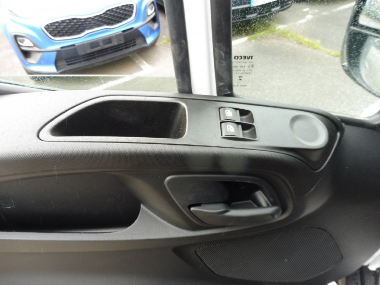 Mandataire IVECO Daily 35S16 2.3 V12 HI-MATIC 156CV