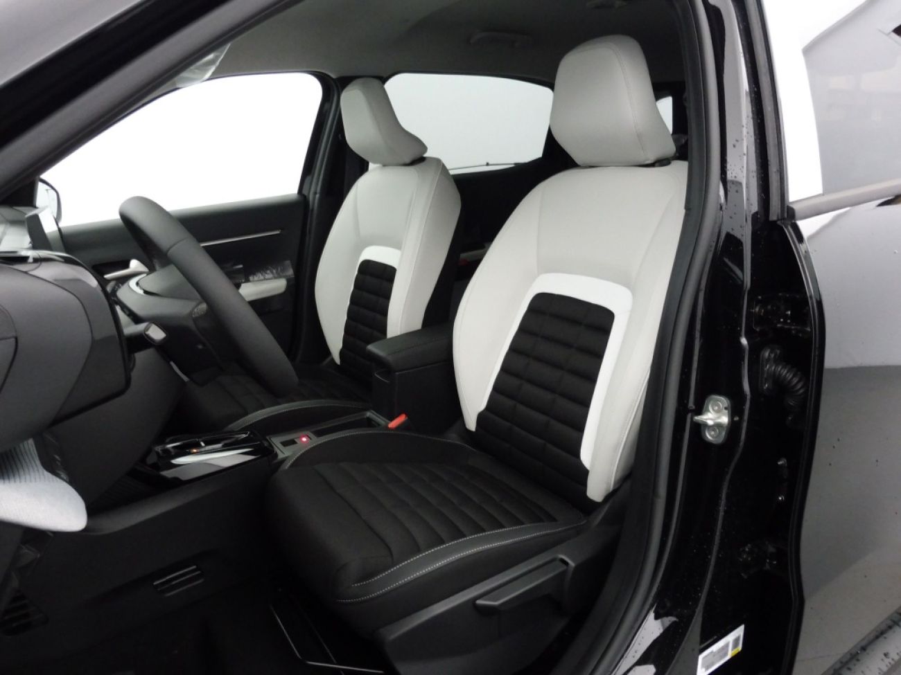 Mandataire Citroën C3 Aircross 1.2 HYBRIDE 136CH MAX E-DCS6