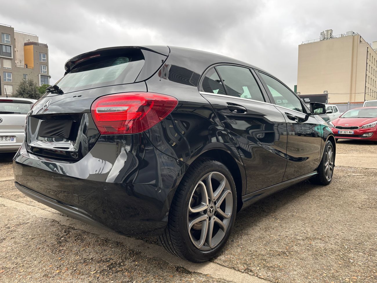 Mandataire MERCEDES CLASSE A 180 d 7G-DCT Inspiration