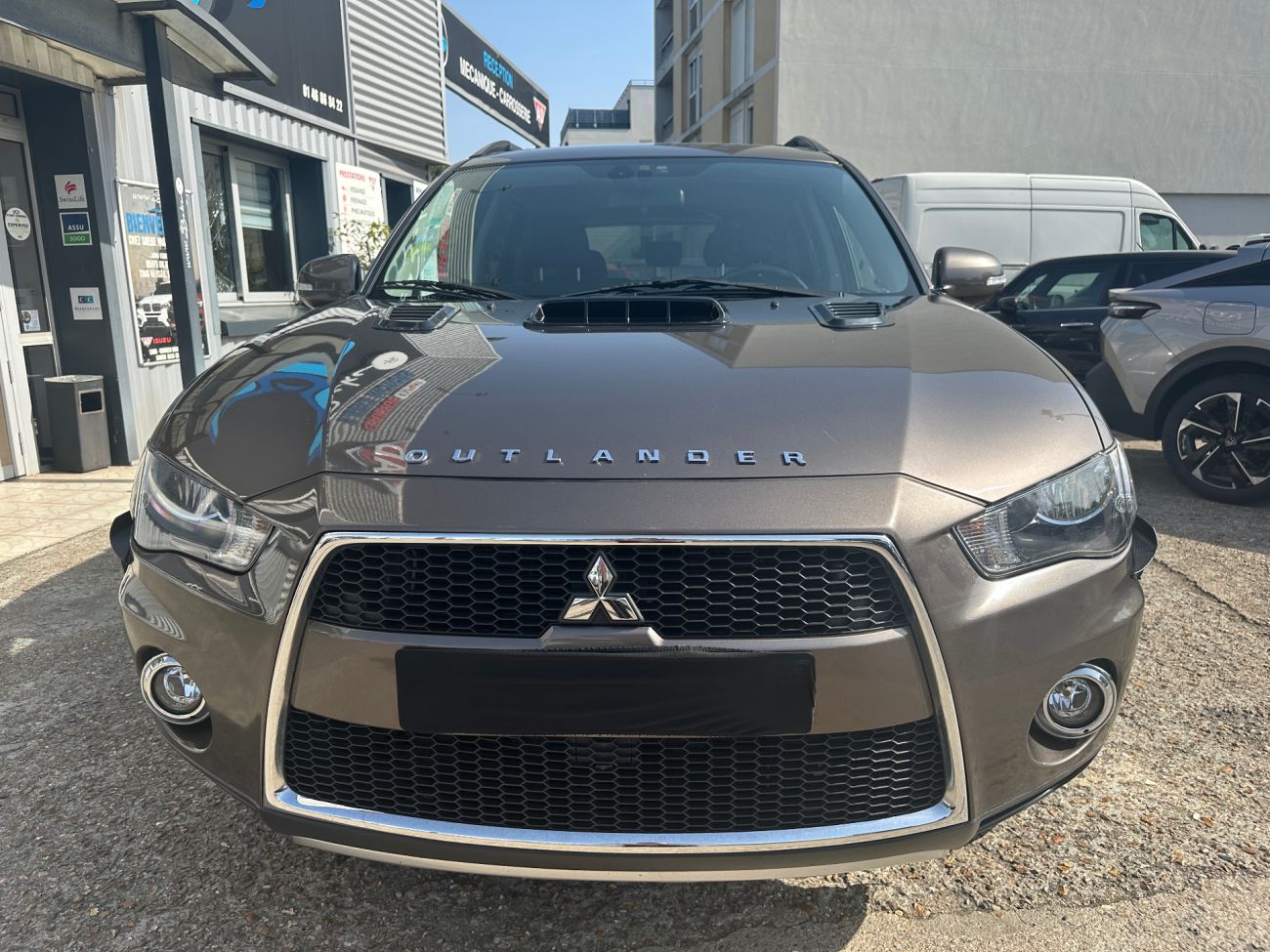 Mandataire MITSUBISHI OUTLANDER 2.2 DI-D 150 4WD Instyle