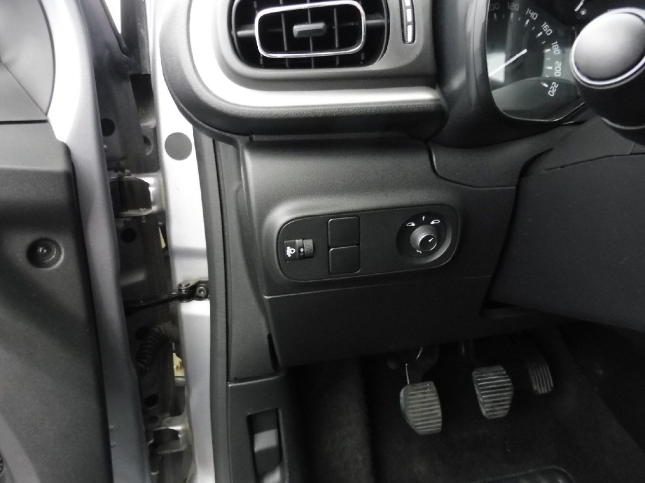 Mandataire Citroën C3 1.2 PURETECH 83CH S&S MAX