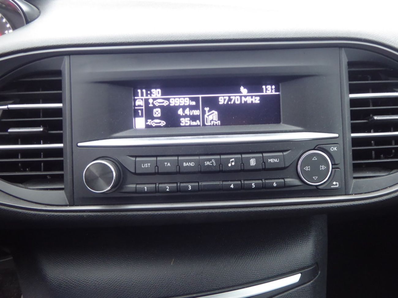Mandataire PEUGEOT 308 1.5 BLUEHDI 100CH E6.C S&S ACCESS