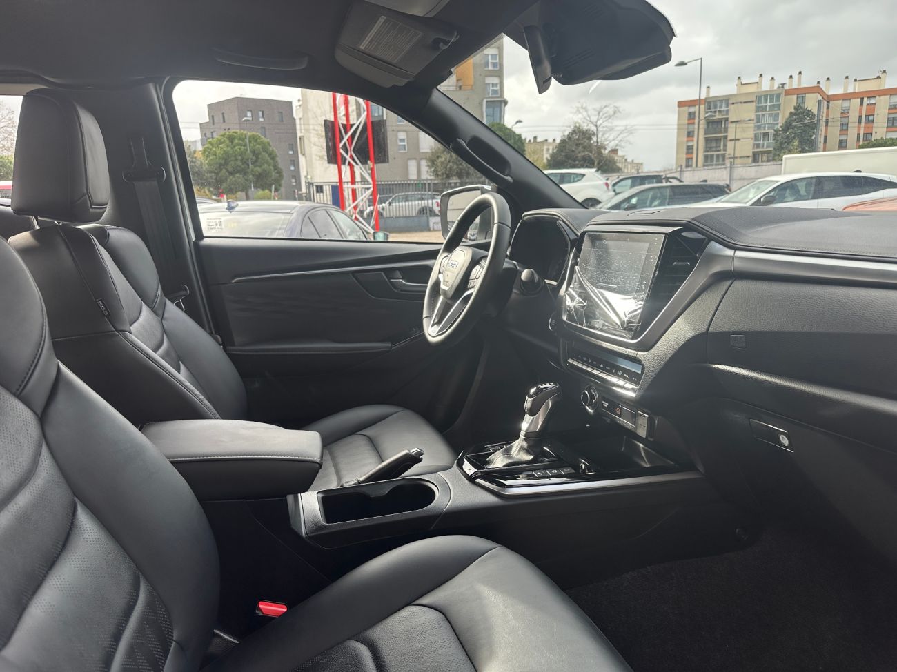 Mandataire ISUZU D-MAX N60 SPACE CAB 1.9 164 CH 4X4 BVA F+ 2P