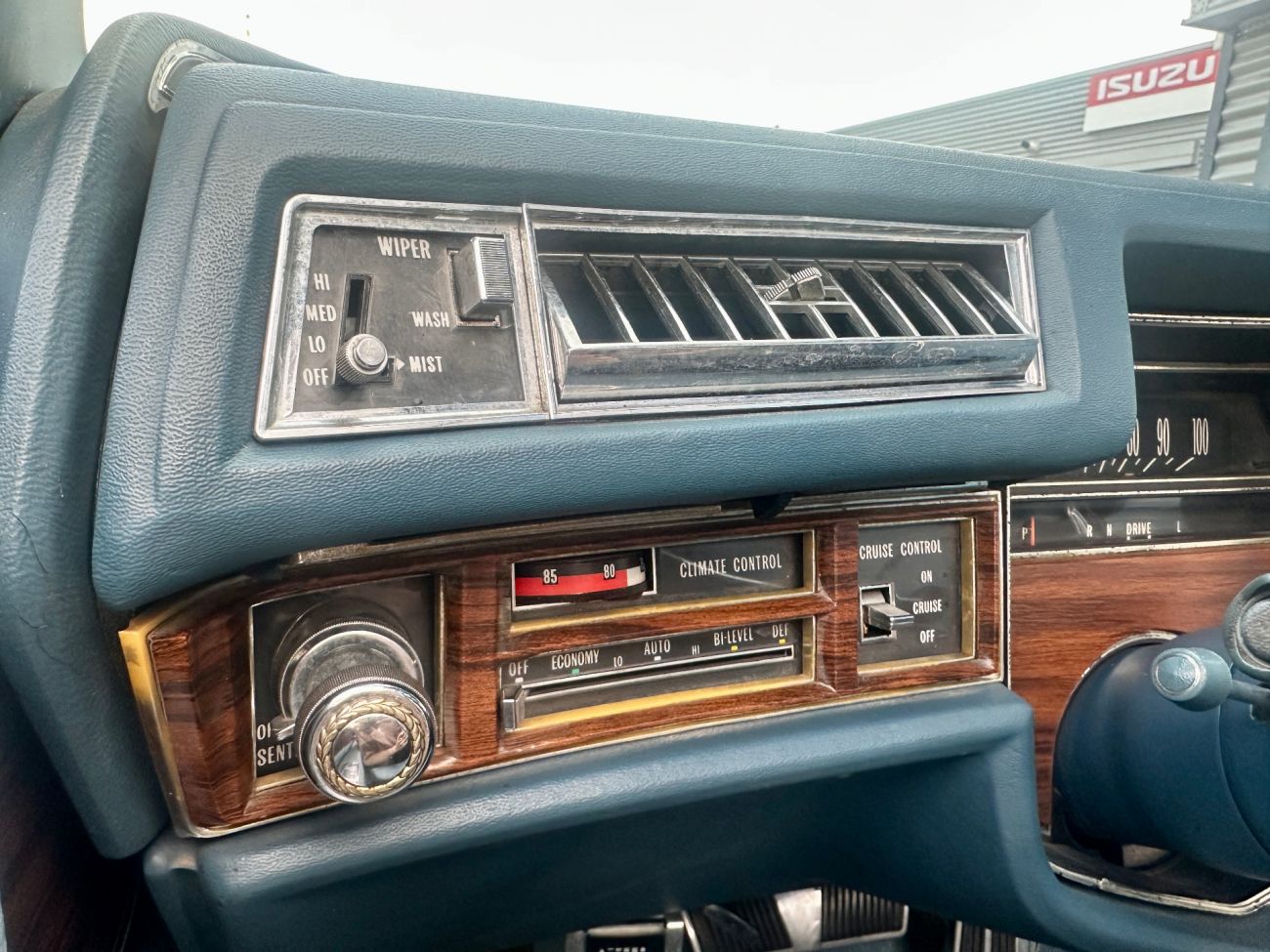 Mandataire CADILLAC ELDORADO CABRIOLET V8 500 CI 8.2