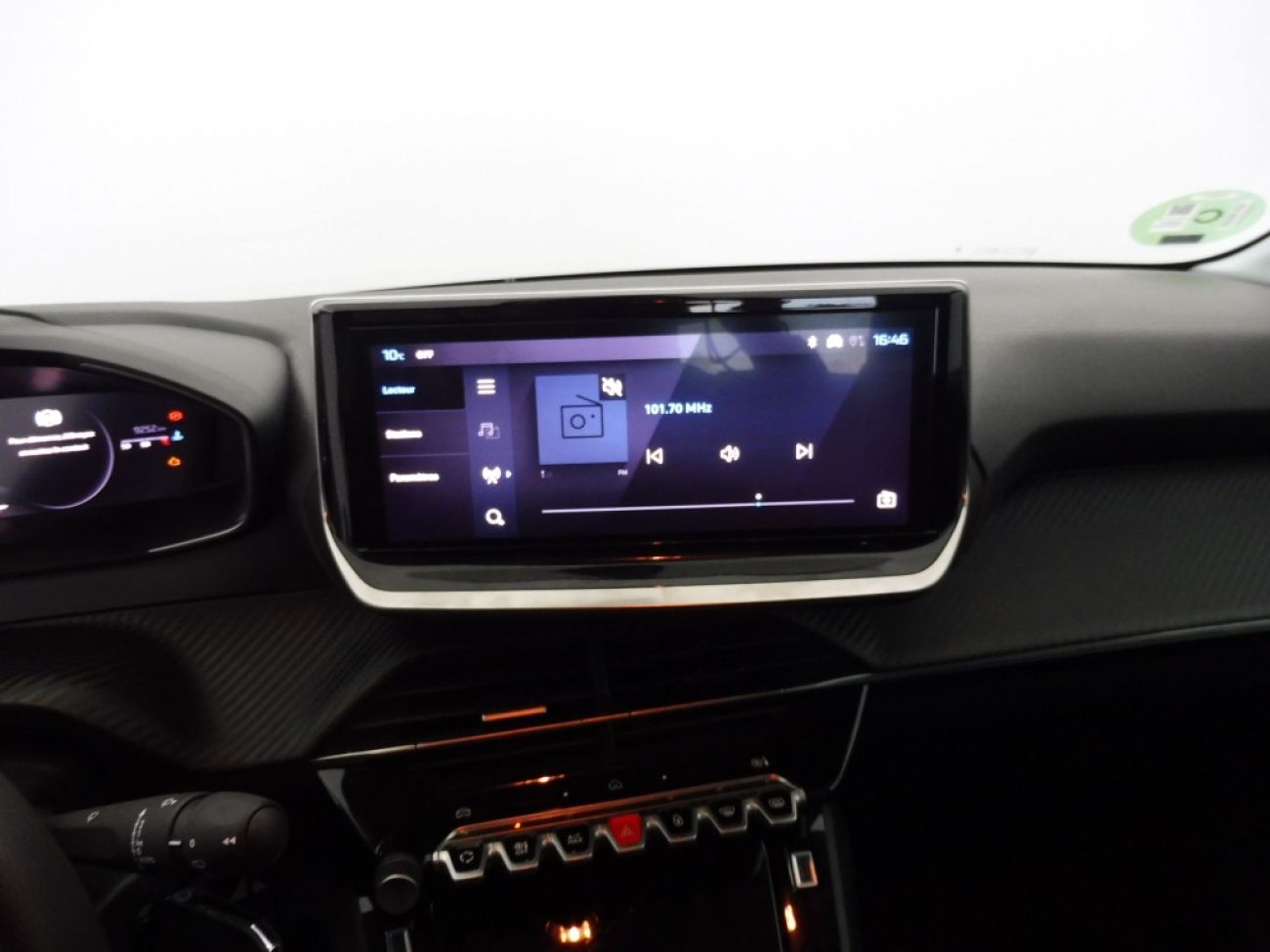 Mandataire PEUGEOT 208 1.2 100CH S&S ALLURE