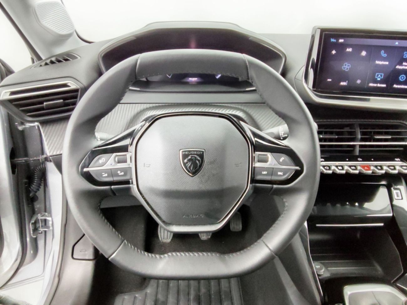 Mandataire PEUGEOT 208 1.2 100CH S&S ALLURE