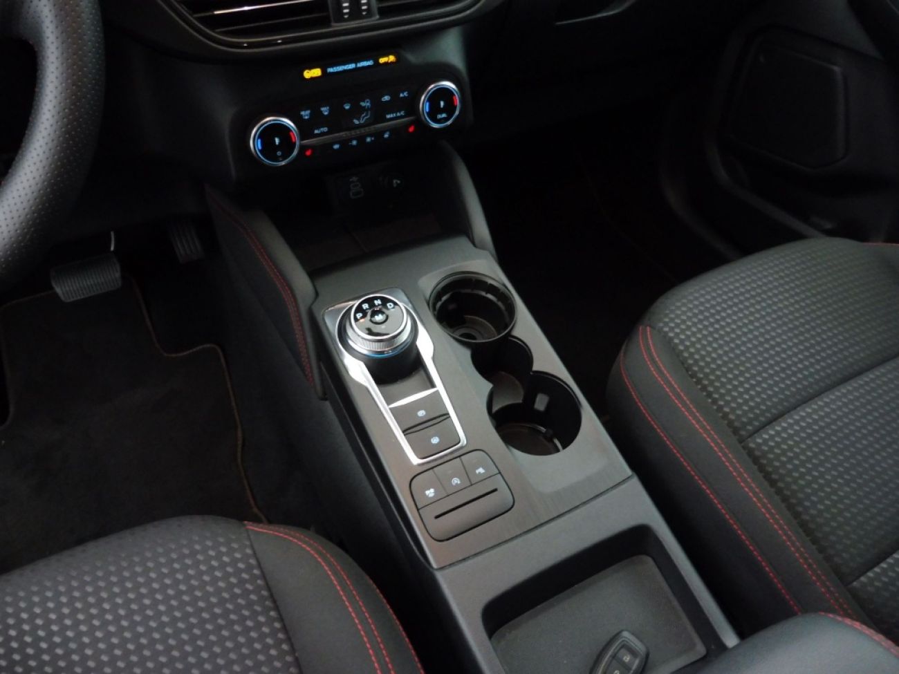 Mandataire Ford Kuga 2.0 TDCI 120CH ST-LINE POWERSHIFT