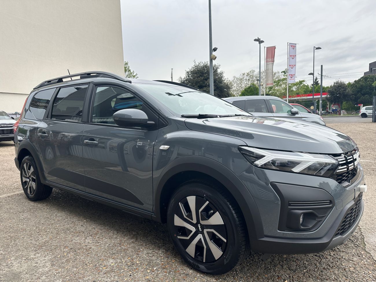 Mandataire Dacia JOGGER 1.0 ECO-G 100CH 7 PLACES EXPRESSION 7
