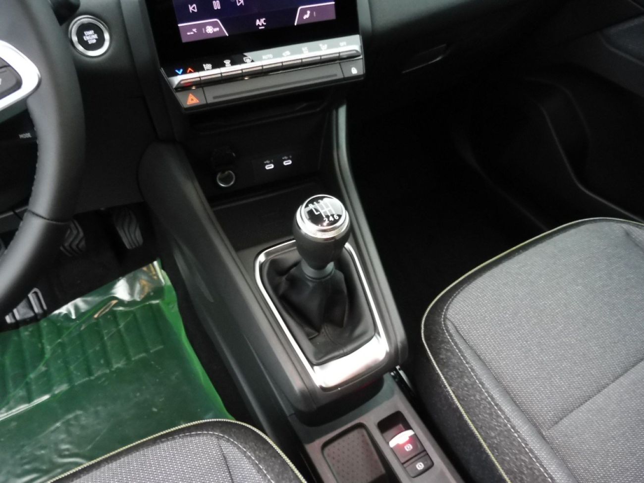 Mandataire RENAULT CAPTUR II 1.0 ECO-G 100CH TECHNO - 25