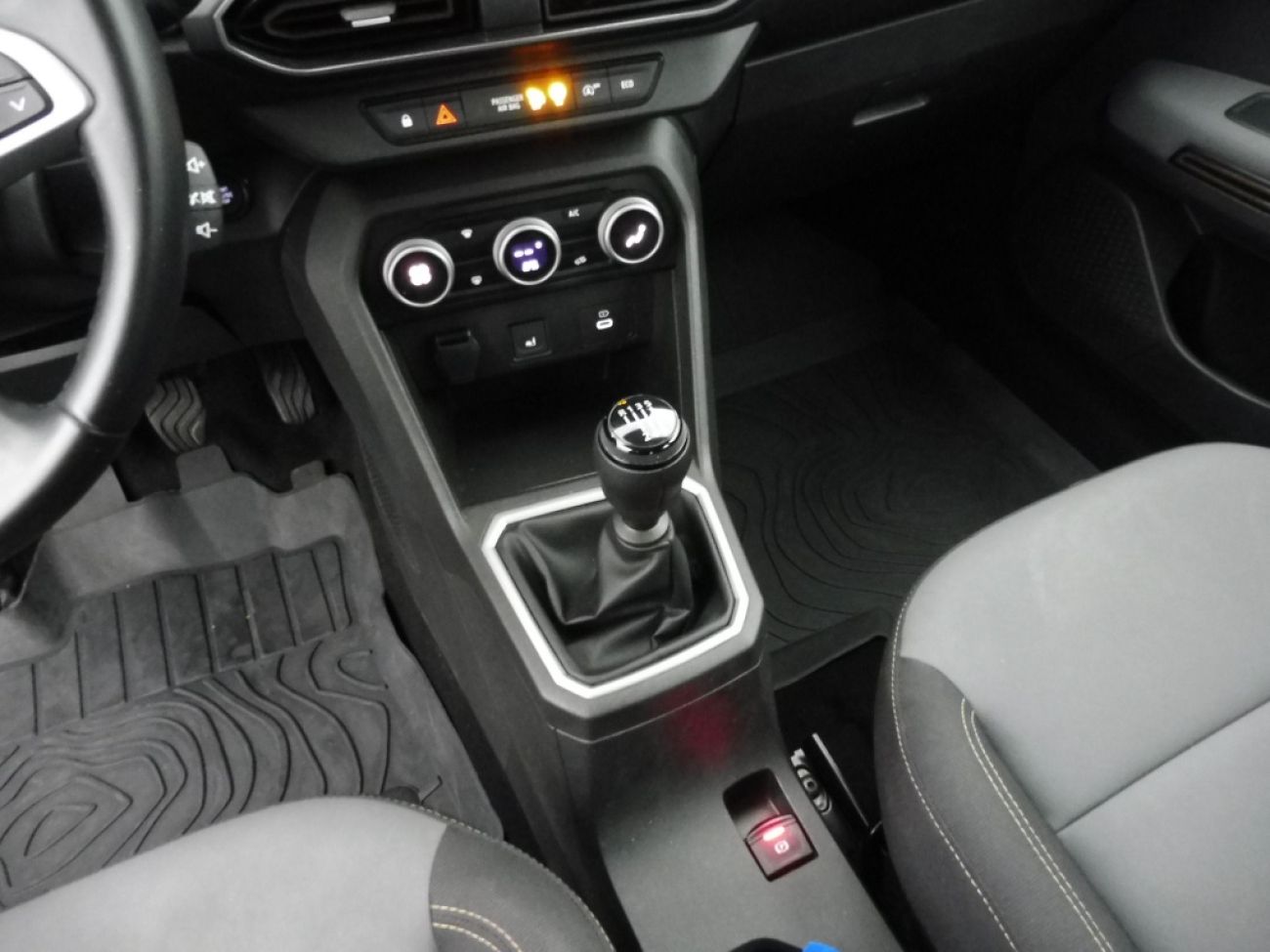Mandataire Dacia Sandero 1.0 TCE 110CH STEPWAY EXTREME +