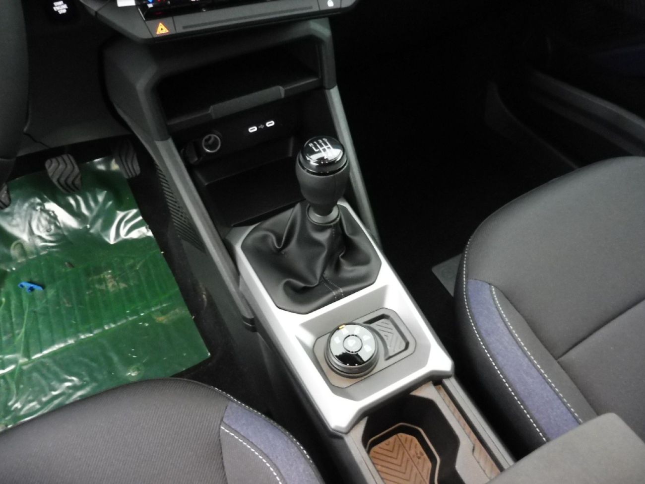 Mandataire Dacia Bigster 1.2 MILD HYBRID 130CH EXPRESSION 4X4