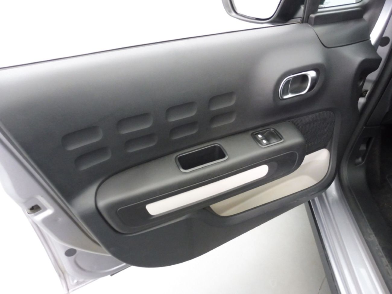 Mandataire Citroën C3 1.5 BLUEHDI 100CH S&S PLUS