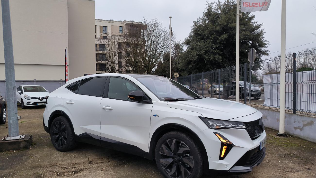 Mandataire RENAULT RAFALE E-Tech full hybrid 200 esprit Alpine