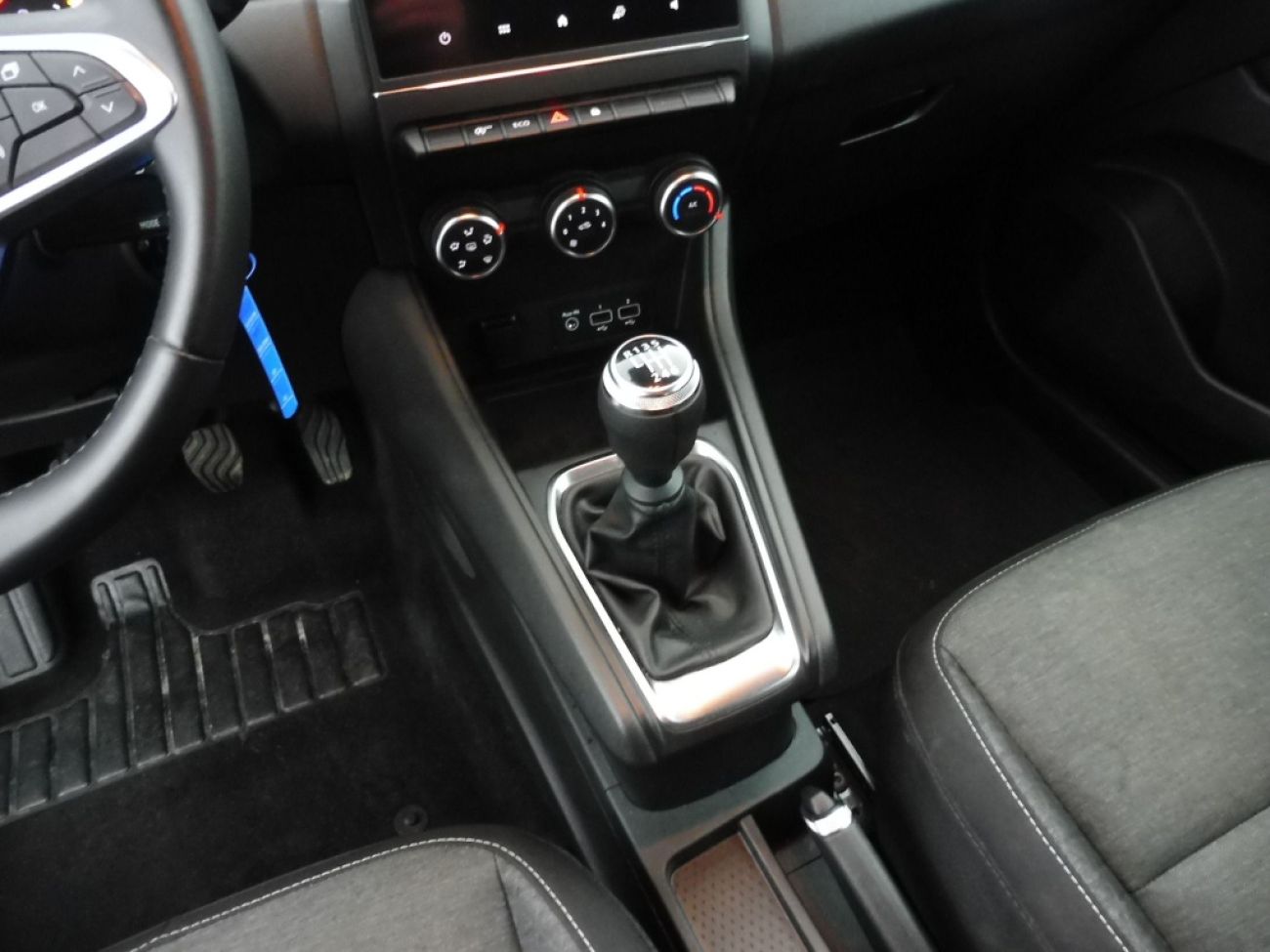 Mandataire RENAULT Captur 1.3 TCE 140CH FAP ZEN