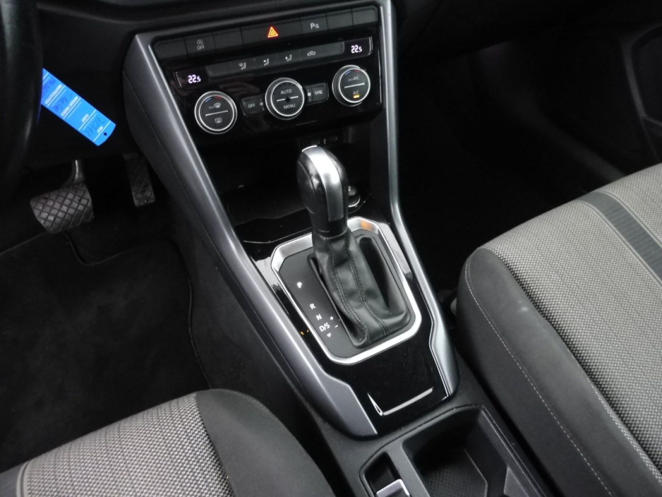 Mandataire VOLKSWAGEN T-Roc Cabriolet 1.5 TSI 150 DSGstyle